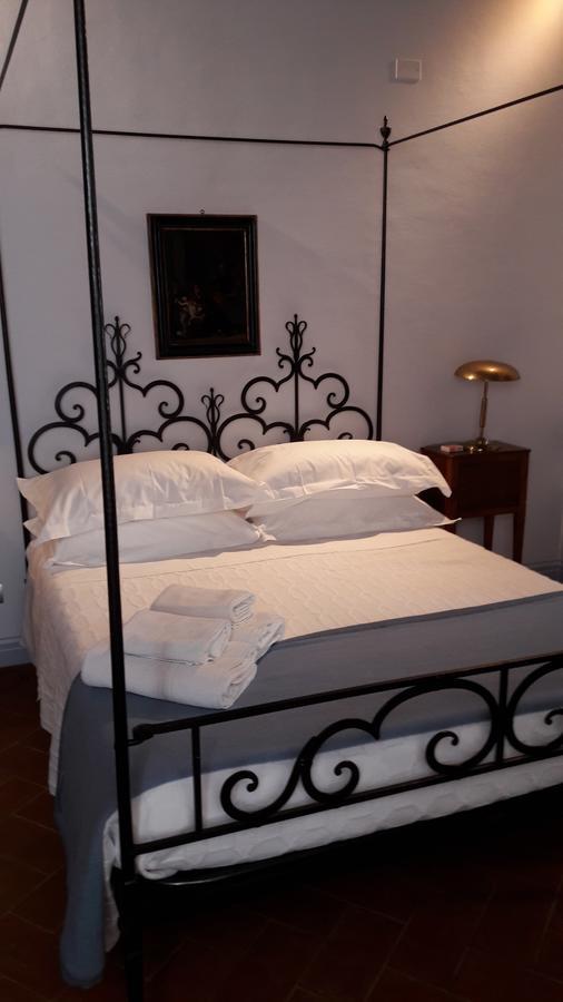B & B Righi In Santa Croce Florenz Exterior foto