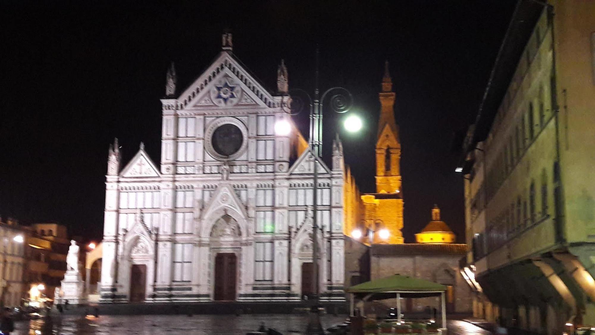 B & B Righi In Santa Croce Florenz Exterior foto