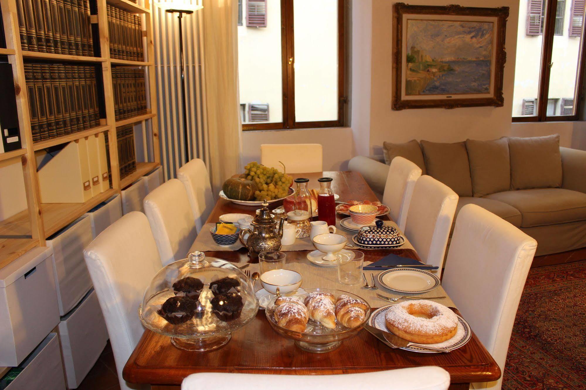 B & B Righi In Santa Croce Florenz Exterior foto
