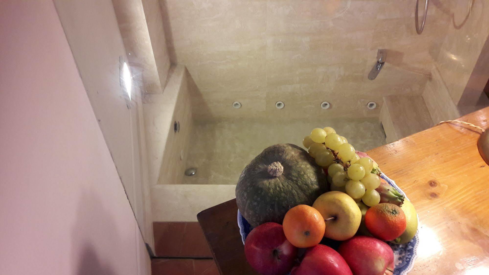B & B Righi In Santa Croce Florenz Exterior foto