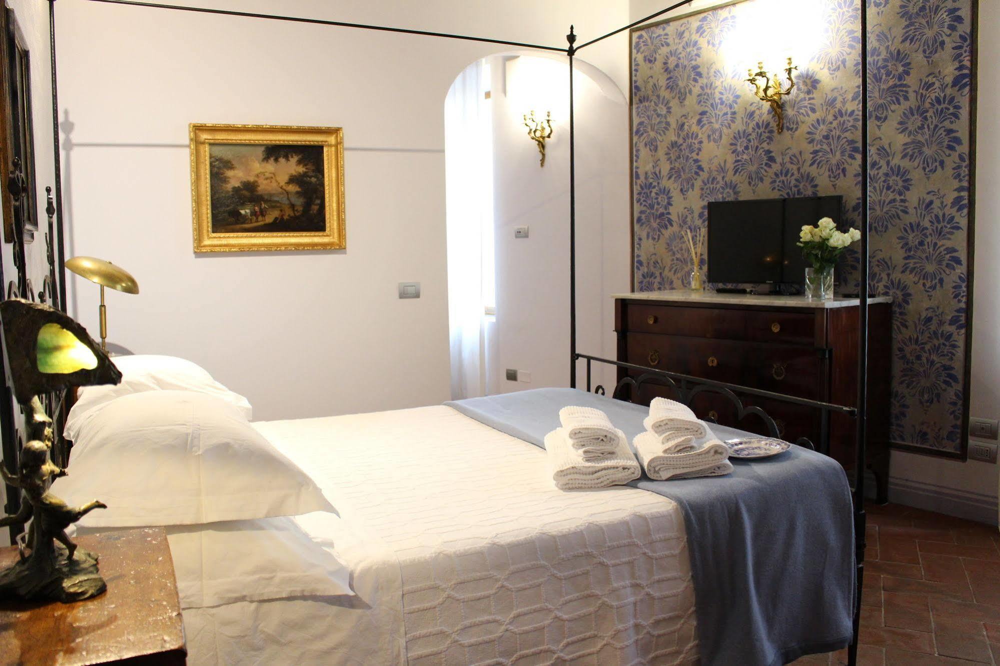 B & B Righi In Santa Croce Florenz Exterior foto