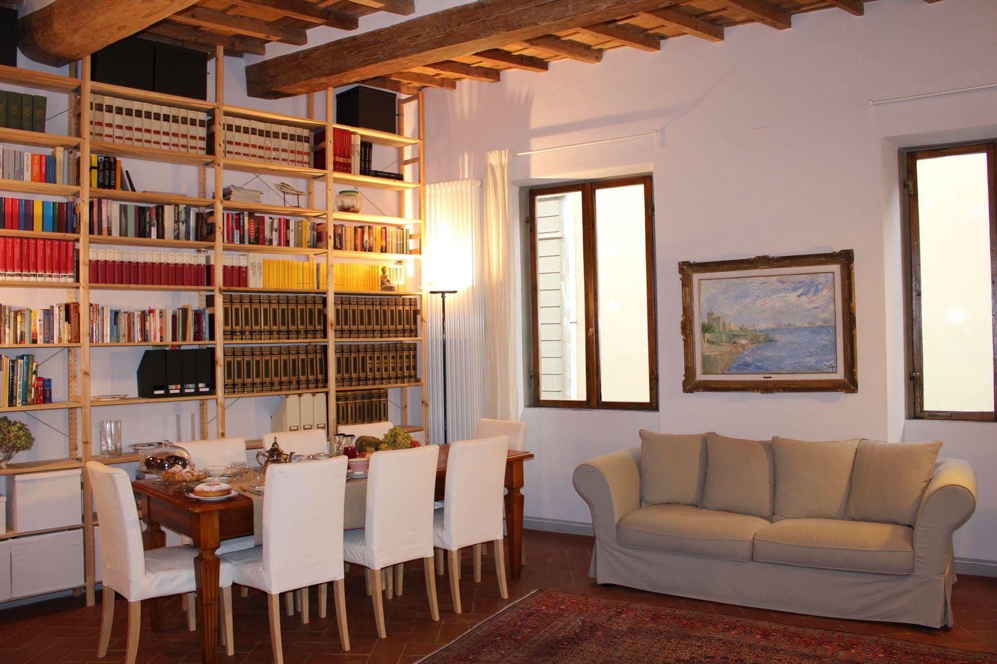 B & B Righi In Santa Croce Florenz Exterior foto